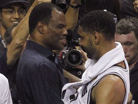 Tim Duncan Passes David Robinson For 5th In All Time Blocks