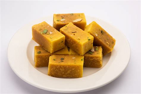 Mysore Pak Recipe Rich Gram Flour Confection Veg Recipes Kitchen