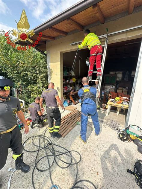 Cadono In Un Pozzo Operai Recuperati Alla Madonna Di San Polo A Lonato