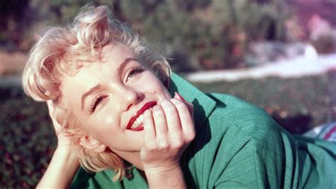 Marilyn Monroes Beauty Secrets Straight From Her Makeup Artist Allan