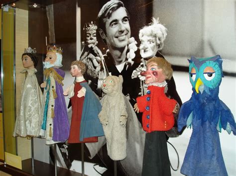 Mister Rogers Puppets | Mr rogers puppets, Mr rogers, Mister rogers neighborhood