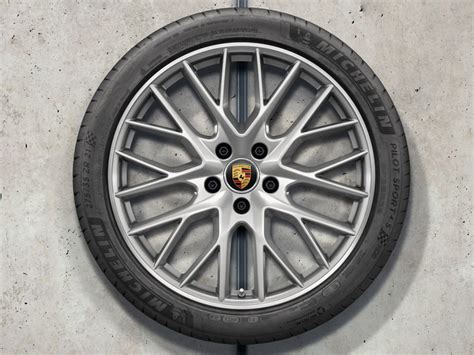 21 Macan Gt Design Alloy Wheels And Winter Tyres Original Porsche