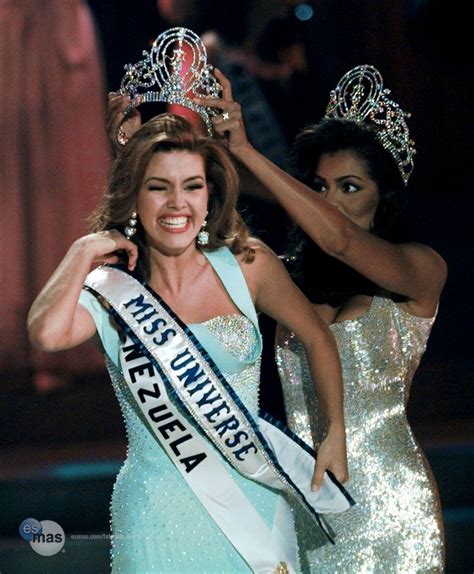 Alicia Machado Miss Venezuela Siendo Coronada Como Miss Universo