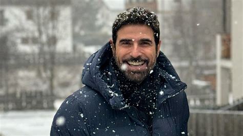 Reynaldo Gianecchini Posa Na Neve E Recebe Elogio De Famosos Cada Dia