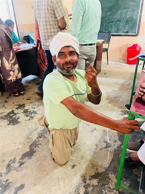 Lok Sabha Elections 2024 Phase 7 Voting Live Updates 40 Voter Turnout Till 1pm