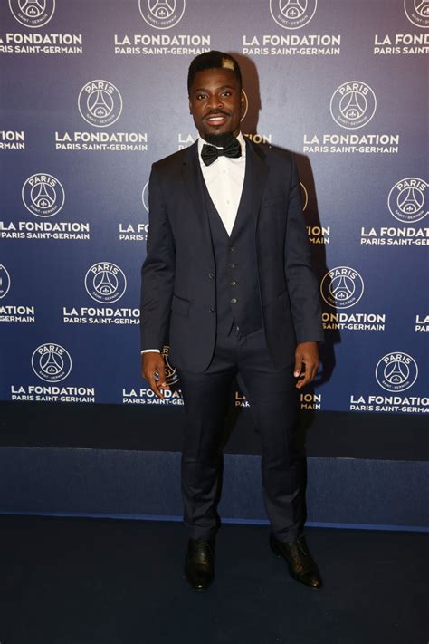 Photo Exclusif Serge Aurier D Ner De Gala Au Profit De La