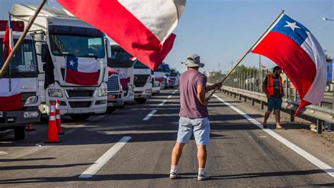 El Gobierno Chileno Llega A Un Acuerdo Con Parte De Los Camioneros En