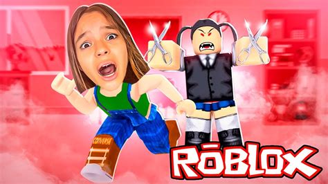 Tentando Escapar De Uma Aluna Maluca Na Escola Roblox Youtube