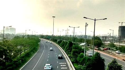 Noida Greater Noida Expressway Speed Limits Slashed For 2 Months To