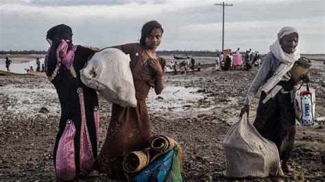 Rohingya Refugees Sea Borne Rohingya Refugees From Bangladesh