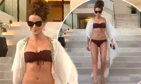 7 Hot Sexy Kate Goody Bikini Pics