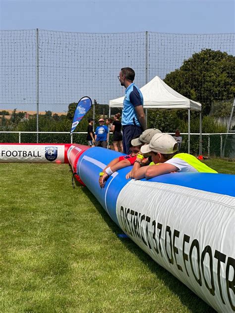 Que La Caravane Sportive Commence DISTRICT DE FOOTBALL D INDRE ET LOIRE