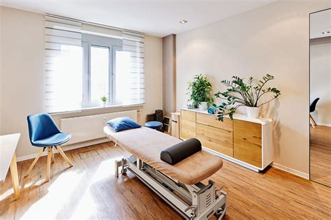 Physio Manualtherapie Im Neuen Wall Hamburg Julian Allwang Private