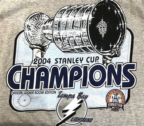 New 2004 TAMPA BAY LIGHTNING Stanley Cup CHAMPIONS XL T-Shirt NHL Lee ...