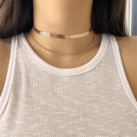 Gargantilha Choker Dourada Feminina Escama De Peixe Corrente