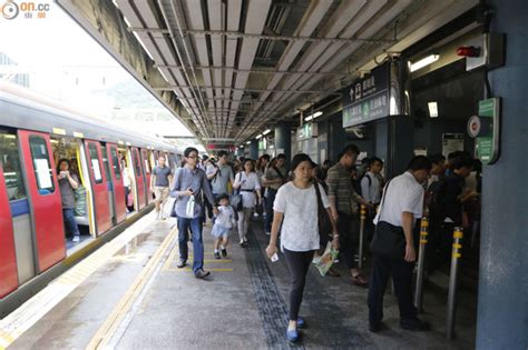 東鐵線故障 大圍站一度實施人潮管制｜即時新聞｜港澳｜oncc東網