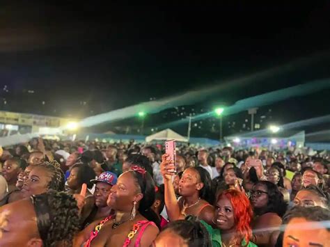 Huge Crowd At Saint Lucia Jazz Festival S Opening Signals Anticipation