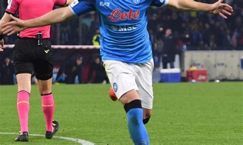 Calcio Napoli Lesione Muscolare Per Rrahmani Juorno It