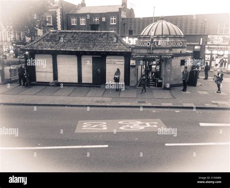 Clapham Common tube Station Stock Photo - Alamy