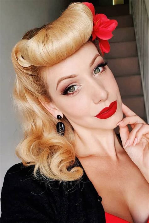 24 Fascinating Victory Rolls Hairstyles The Modern Take At The Vintage Trend Roll Hairstyle