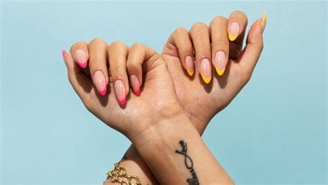 Ini Ide Nail Art Untuk Musim Panas Tampil Fresh Dan Bikin