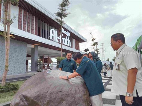 Material Bangunan Masjid Di Gresik Ini Manfaatkan Limbah Padat