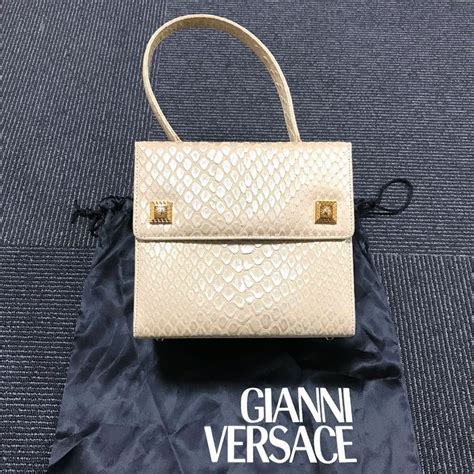 【やや傷や汚れあり】【ヴェルサーチェ】本物 Gianni Versace バニティバッグ パイソン型押し サンバースト 太陽 ハンドバッグ