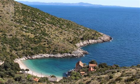 SKITNJE LIJEPOM NAŠOM Dubovica otok Hvar Croativ net