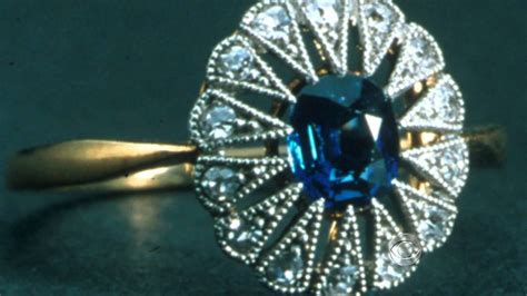 Jewels Recovered From The Titanic Now On Display Youtube