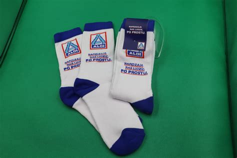 Welche Socken Tr Gt Das Aldi Team Aldi X Sockenfabrik Socksfactory