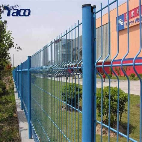 3d Curved Welded Wire Mesh Fence Farm Fence Garden Fence Iron Metal Security Fence Sports