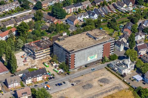 Gladbeck aus der Vogelperspektive Abriß und Entsorgungsarbeiten an