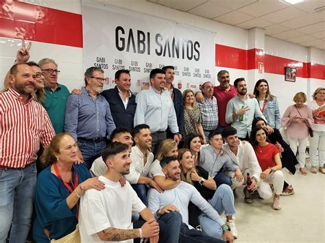 El Alcalde De El Viso Sevilla Celebra Su Nueva Mayor A Absoluta Y