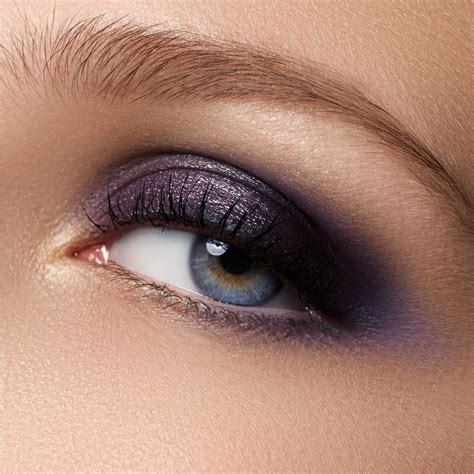 Einfache Anleitung Für Smokey Eyes