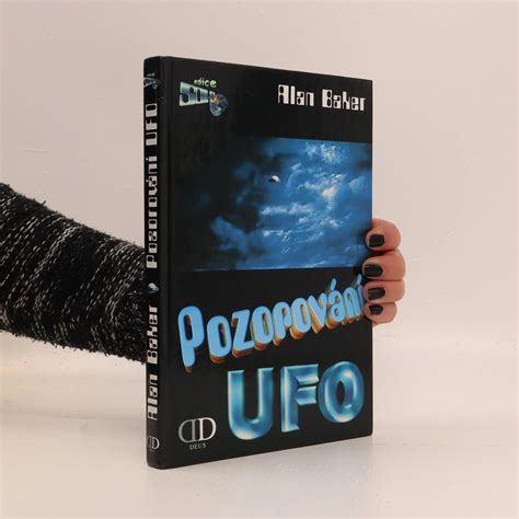 Pozorov N Ufo Alan Baker Knihobot Cz