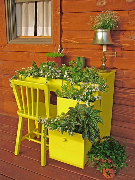 Easy DIY Garden Furniture - Sunlit Spaces