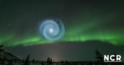 Un extraño espiral apareció en el cielo de Alaska a qué se debe