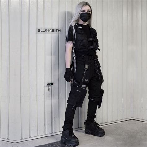 Techwear Women Techwear