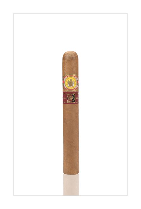 World Launch Of Rey Del Mundo Royal Series La Casa Del Habano