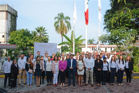 F Enaltece Ayuntamiento De Cuernavaca S Mbolos Patrios Con