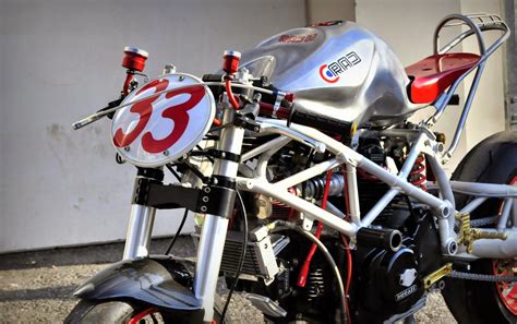 Rocketgarage Cafe Racer Return Of Radical Ducati Cafe Racer