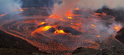 Vulkan Kilauea Auf Hawaii Ist Nach Drei Monaten Pause Wieder