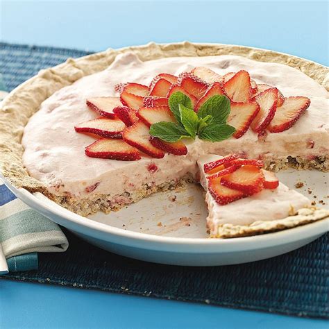 Fluffy Strawberry Meringue Pie Recipe How To Make It