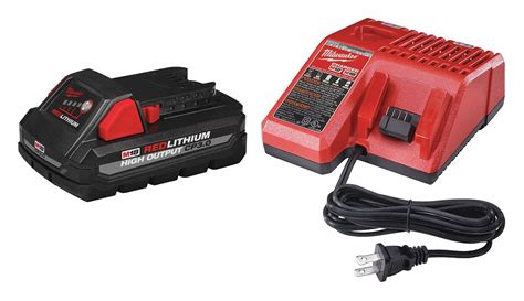 MILWAUKEE Battery And Charger Kit 3 Ah Li Ion 18V DC 494D25 48 59