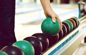 Understanding 10 Pin and 5 Pin Bowling