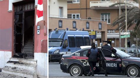 Attacco Incendiario Dopo Le Aggressioni Ad Ostia Lunga Notte Di Follia