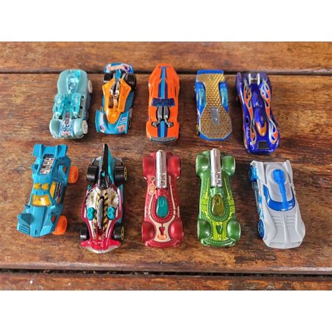 Hot Wheels Fora Do Blister Sucata Variados Shopee Brasil