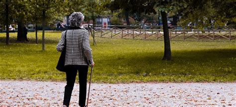 Most Common Causes Of Falls In The Elderly Lifeconnect24