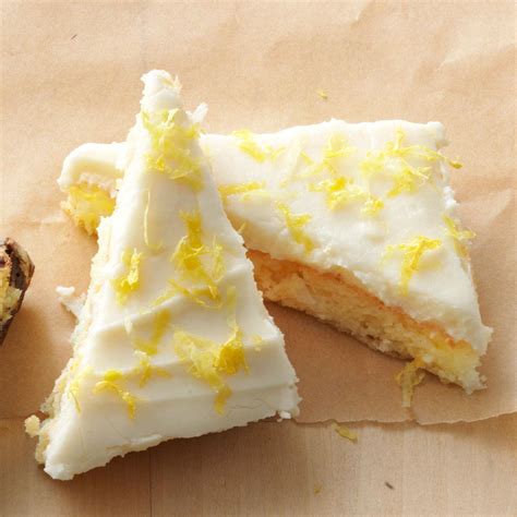 Angel food cake with lemon pie filling