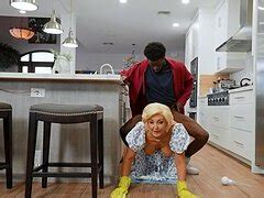 Attention Whore Milf Brianna Beach MILF Fox